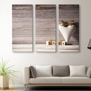 3 piece Decorate with Love wall art